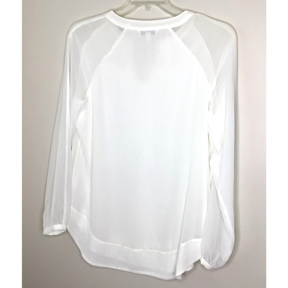 CAbi White Allure Pull Over V-Neck Blouse Style 118 Size M - Picture 4 of 7